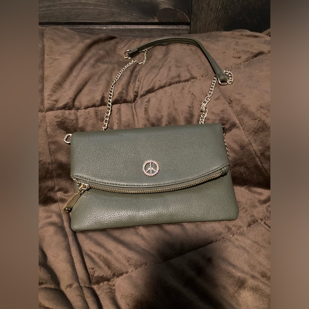Charming Charlie, green crossbody with sparkling peace sign, so cute!